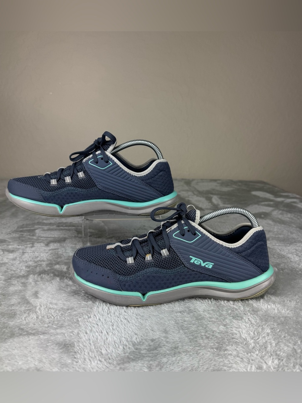 TEVA Women's Refugio Outdoor Mesh Sneakers in Blue - Size 9